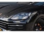 Porsche Cayenne Coupé 3.0 E-Hybrid | Panorama | ACC | 22'' Wielen | Trekhaak | Matrix | Bose |