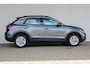 Volkswagen T-Roc 1.0 TSI Life Business | Adaptieve cruise control | Stoelverwarming | Navigatie | Apple carplay & Android auto |