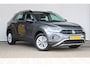 Volkswagen T-Roc 1.0 TSI Life Business | Adaptieve cruise control | Stoelverwarming | Navigatie | Apple carplay & Android auto |