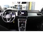 Volkswagen T-Roc 1.0 TSI Life Business | Adaptieve cruise control | Stoelverwarming | Navigatie | Apple carplay & Android auto |