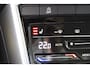 Volkswagen T-Roc 1.0 TSI Life Business | Adaptieve cruise control | Stoelverwarming | Navigatie | Apple carplay & Android auto |