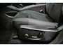 Volvo XC40 1.5 T5 Plug-in hybrid Ultimate Dark Electrisch Glazen Panorama dak Navigatie Dab Led Adaptive Cruise Control Camera Parkeer sensoren