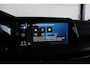 Volkswagen Golf 1.5 eTSI R-Line Business Pano | Head-Up | LED Matrix | Stoel/Stuurwielverw. | Camera | Keyless | 18" LMV | PDC V+A
