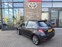 Toyota Yaris 1.3 VVT-i Dynamic | Automaat | Achteruitcamera + parkeersensoren | Keyless Entry