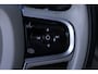 Volvo XC60 2.0 T6 AWD Inscription | 310 PK | Panoramadak | Lederen bekleding | Luchtvering | Trekhaak | Volvo XC60 2.0 T6 AWD Inscription 310 PK met 2.0-liter 4-cilinder benzinemotor, panoramadak, luxe lederen bekleding, elektrisch verstelbare en verwarmde voorstoelen, 12,3" digitaal instrument