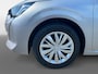Peugeot 208 1.2 PureTech Active NL auto | navigatie | Apple CarPlay / Android-Auto | cruise control | etc.