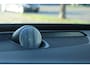 Volvo XC90 T8 Automaat Plug-in hybrid AWD Ultra Dark | Semi elektrische trekhaak | Panoramadak | Premium Audio by Bowers en Wilkins | Luchtvering | Vewarmbare voorstoelen met massagefunctie en ventilatie | Verwarmbare achterbank met geïntregeerde kinderzitjes | Gelaagde Zijruiten