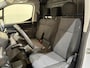 Peugeot e-Partner Premium Long 50 kWh / 100% elektrisch !! / SOH 95% / CCS Snelladen / Airco / Cruise Control / Camera / CarPlay / Navigatie / 3-Zits / 4.900 KM !!