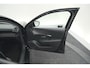 Peugeot 208 PureTech 100 Allure | Parkeersensoren | Navigatie | Apple Carplay