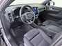 Volvo EX40 Extended Plus Dark 82 kWh | Trekhaak | Keyless | Stoel/stuurverwarming |