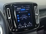 Volvo EX40 Extended Plus Dark 82 kWh | Trekhaak | Keyless | Stoel/stuurverwarming |