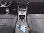 Volkswagen Tiguan 1.5 eHybrid R-Line Edition | PANO | ADAPTIVE | CAMERA | STOELMASSAGE