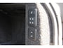 Land Rover Range Rover P400e Autobiography 404 PK | Meridan audio | Panoramadak | Stoelmassage | Head-Up | Adaptive cruise | Lounge stoelen | Luchtvering |