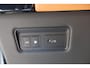 Land Rover Range Rover P400e Autobiography 404 PK | Meridan audio | Panoramadak | Stoelmassage | Head-Up | Adaptive cruise | Lounge stoelen | Luchtvering |