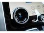 Land Rover Range Rover P400e Autobiography 404 PK | Meridan audio | Panoramadak | Stoelmassage | Head-Up | Adaptive cruise | Lounge stoelen | Luchtvering |