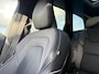 Volvo XC60 2.0 T6 Plug-in hybrid AWD Ultimate Dark | SOH:100% | Long Range | Trekhaak | Luchtvering | Bowers & Wilkins | Standkachel | Sportstoelen | Extra Getint Glas |
