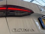 Skoda Octavia Combi 1.0 e-TSI Business Edition Plus Automaat | Apple CarPlay/Android Auto | Adaptieve cruise control | Dode hoek detectie | LED verlichting | Panoramadak | Parkeersensoren voor en achter | Stoel en stuurwielverwarming