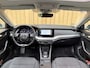 Skoda Octavia Combi 1.0 e-TSI Business Edition Plus Automaat | Apple CarPlay/Android Auto | Adaptieve cruise control | Dode hoek detectie | LED verlichting | Panoramadak | Parkeersensoren voor en achter | Stoel en stuurwielverwarming