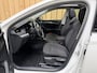Skoda Octavia Combi 1.0 e-TSI Business Edition Plus Automaat | Apple CarPlay/Android Auto | Adaptieve cruise control | Dode hoek detectie | LED verlichting | Panoramadak | Parkeersensoren voor en achter | Stoel en stuurwielverwarming