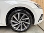 Skoda Octavia Combi 1.0 e-TSI Business Edition Plus Automaat | Apple CarPlay/Android Auto | Adaptieve cruise control | Dode hoek detectie | LED verlichting | Panoramadak | Parkeersensoren voor en achter | Stoel en stuurwielverwarming