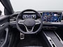 Volkswagen Passat Variant 1.5 eHybrid R-Line Business | Panodak | ACC | Camera | Trekhaak | Massage | Elek. Kofferbakklep |