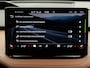 Skoda Enyaq iV 80/ WARMTEPOMP/ LEER/ ADAPTIVE/ TREKHAAK/ HEAD-UP/ SIDE ASSIST/ SOH 95%