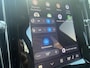 Volvo XC40 2.0 B4 Plus Dark | Trekhaak | Harman Kardon Audio | Achteruitrijcamera | Parkeersensoren | Keyless Entry | Elektrische Achterklep | Elektrisch Verstelbare Voorstoelen | Stoelverwarming | Google Navigatie | Apple Carplay | Android Auto | Lichtmetalen Velgen 18 inch