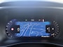 Volvo XC40 2.0 B4 Plus Dark | Trekhaak | Harman Kardon Audio | Achteruitrijcamera | Parkeersensoren | Keyless Entry | Elektrische Achterklep | Elektrisch Verstelbare Voorstoelen | Stoelverwarming | Google Navigatie | Apple Carplay | Android Auto | Lichtmetalen Velgen 18 inch