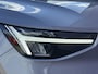 Volvo XC40 2.0 B4 Plus Dark | Trekhaak | Harman Kardon Audio | Achteruitrijcamera | Parkeersensoren | Keyless Entry | Elektrische Achterklep | Elektrisch Verstelbare Voorstoelen | Stoelverwarming | Google Navigatie | Apple Carplay | Android Auto | Lichtmetalen Velgen 18 inch