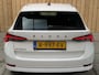Skoda Octavia Combi 1.0 TSI Business Edition Plus Apple CarPlay/Android Auto | Adaptieve cruise control | Dode hoek detectie | LED koplampen | Navigatiesysteem | Stoel en stuurwielverwarming | Parkeersensoren voor en achter