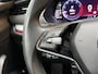 Skoda Octavia Combi 1.0 TSI Business Edition Plus Apple CarPlay/Android Auto | Adaptieve cruise control | Dode hoek detectie | LED koplampen | Navigatiesysteem | Stoel en stuurwielverwarming | Parkeersensoren voor en achter