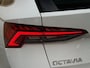 Skoda Octavia Combi 1.0 TSI Business Edition Plus Apple CarPlay/Android Auto | Adaptieve cruise control | Dode hoek detectie | LED koplampen | Navigatiesysteem | Stoel en stuurwielverwarming | Parkeersensoren voor en achter