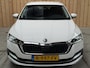 Skoda Octavia Combi 1.0 TSI Business Edition Plus Apple CarPlay/Android Auto | Adaptieve cruise control | Dode hoek detectie | LED koplampen | Navigatiesysteem | Stoel en stuurwielverwarming | Parkeersensoren voor en achter