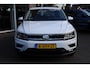 Volkswagen Tiguan 2.0 TSI 4Motion Highline Business R CAMERA STUUR+STOELVERWARMING CARPLAY TREKHAAK-ELEC. ACC CLIMA 18"LMV