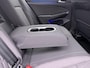 Volkswagen Golf 1.5 eTSI Life Edition | ACC | Camera | Carplay | Stoel Verwarming |
