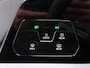 Volkswagen Golf 1.5 eTSI Life Edition | ACC | Camera | Carplay | Stoel Verwarming |