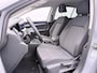 Volkswagen Golf 1.5 eTSI Life Edition | ACC | Camera | Carplay | Stoel Verwarming |