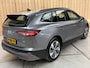 Skoda Enyaq iV 60 SoH 90,17% Apple CarPlay/Android | Cruise & climate control | LED koplampen Matrix | Lichtmetalen velgen | Navigatiesysteem | Rijstrooksensor | Stuurwiel verwarmd | Stof/kunstlederen bekleding | Parkeersensoren voor en achter