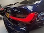 BMW 3-Serie 320e M-Sport HEAD-UP | SFEER VERLICHTING | HARMAN/KARDON | DODEHOEK DETECTIE | CAMERA | LEDER | STOEL KOELING | KEYLESS ENTRY/GO | NAVIGATIE | LASER KOPLAMPEN | STOEL/STUUR VERWARMING |