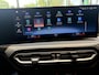 BMW 3-Serie 320e M-Sport HEAD-UP | SFEER VERLICHTING | HARMAN/KARDON | DODEHOEK DETECTIE | CAMERA | LEDER | STOEL KOELING | KEYLESS ENTRY/GO | NAVIGATIE | LASER KOPLAMPEN | STOEL/STUUR VERWARMING |
