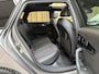 Audi A4 Avant 35 TFSI S edition Automaat | Achteruitrijcamera | Apple CarPlay/Android Auto | Cruise & climate control | Elektrisch glazen panorama-dak | Getint glas | Parkeersensoren voor en achter | Sportstuur | Zwart optiek pakket