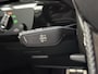 Audi A4 Avant 35 TFSI S edition Automaat | Achteruitrijcamera | Apple CarPlay/Android Auto | Cruise & climate control | Elektrisch glazen panorama-dak | Getint glas | Parkeersensoren voor en achter | Sportstuur | Zwart optiek pakket