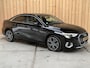 Audi A3 Limousine 30 TFSI Business edition Automaat | Apple CarPlay/Android Auto | Cruise & climate control | Getint glas | LED matrix koplampen | Lichtmetalen velgen | Navigatiesysteem | Sportvelgen | Parkeersensoren achter