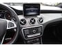 Mercedes-Benz GLA 180 Business Solution AMG Night Upgrade / Camera / Apple CarPlay / 19'' / Half leder / Navigatie / Getint glas / Stoelverwarming / Cruise Control