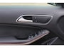 Mercedes-Benz GLA 180 Business Solution AMG Night Upgrade / Camera / Apple CarPlay / 19'' / Half leder / Navigatie / Getint glas / Stoelverwarming / Cruise Control