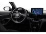 Toyota Yaris Cross 1.5 Hybrid 115 First Edition | Dodehoek detectie | Stoel-/stuurverwarming | Verwarmbare voorruit | Adaptive Cruise | Parkeersensoren voor/achter | Apple Carplay / Android Auto | Keyless | 17 inch