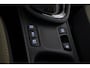 Toyota Yaris Cross 1.5 Hybrid Explore | Trekhaak | Apple Carplay / Android Auto | Stoelverwarming | Keyless | Parkeersensoren voor/achter | 17 inch