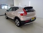 Volvo XC40 1.5 T4 Plug-in hybrid Plus Bright Trekhaak | Elektr. verstelbare stoelen | Adaptive Cruise | All Season