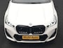 BMW iX1 xDrive30 M Sport 313pk Dealer O.H. | Trekhaak Af Fabriek | Panodak | 360 Camera | Head Up | Lederen Sportstoelen Memory & Verwarmd | Stuur Verwarmd | Keyless | Sfeerverlichting | Apple Carplay | Navigatie | DAB | 20"L.M