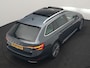 Skoda Superb Combi 1.4 TSI iV Laurin & Klement PHEV 218pk Dealer O.H. | Trekhaak Af Fabriek | Panodak | Adaptive Cruise | 360 Camera | Canton Audio | Lederen Comfortstoelen Massage & Ventilatie & Memory | Crystal LED | Stoelen & Stuur Verwarmd | Keyless | Blis | Plug In Hybrid |